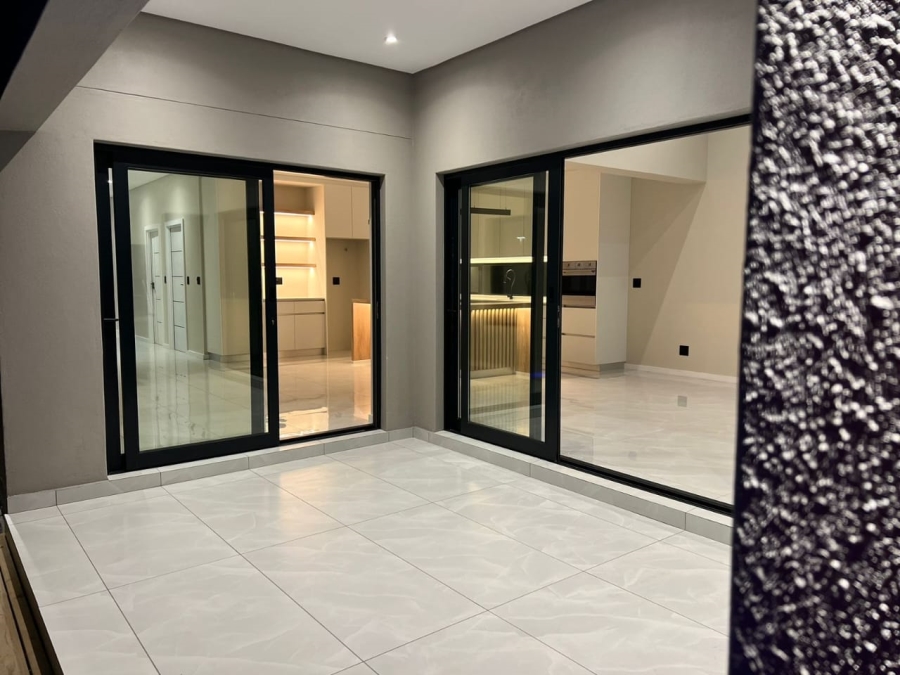 3 Bedroom Property for Sale in Sandown Western Cape